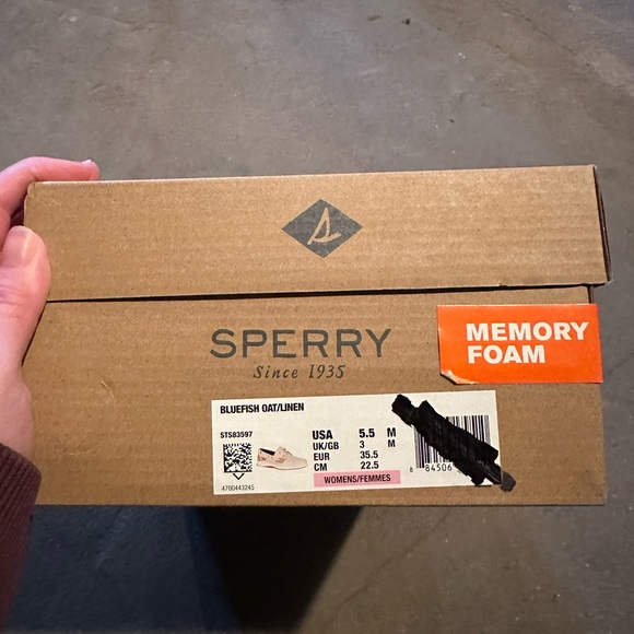 Sperry Memory foam shoes - Picture 3 of 7